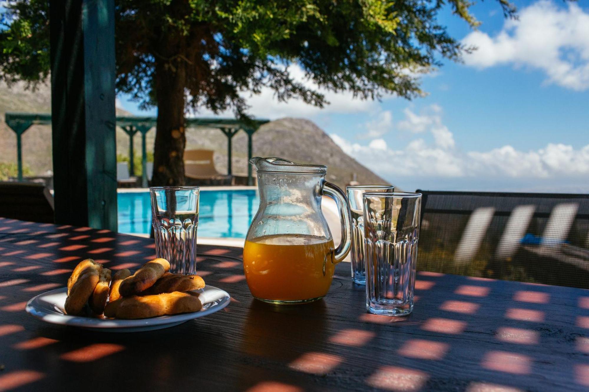 Aetovigla Guesthouse Krousonas  Eksteriør billede