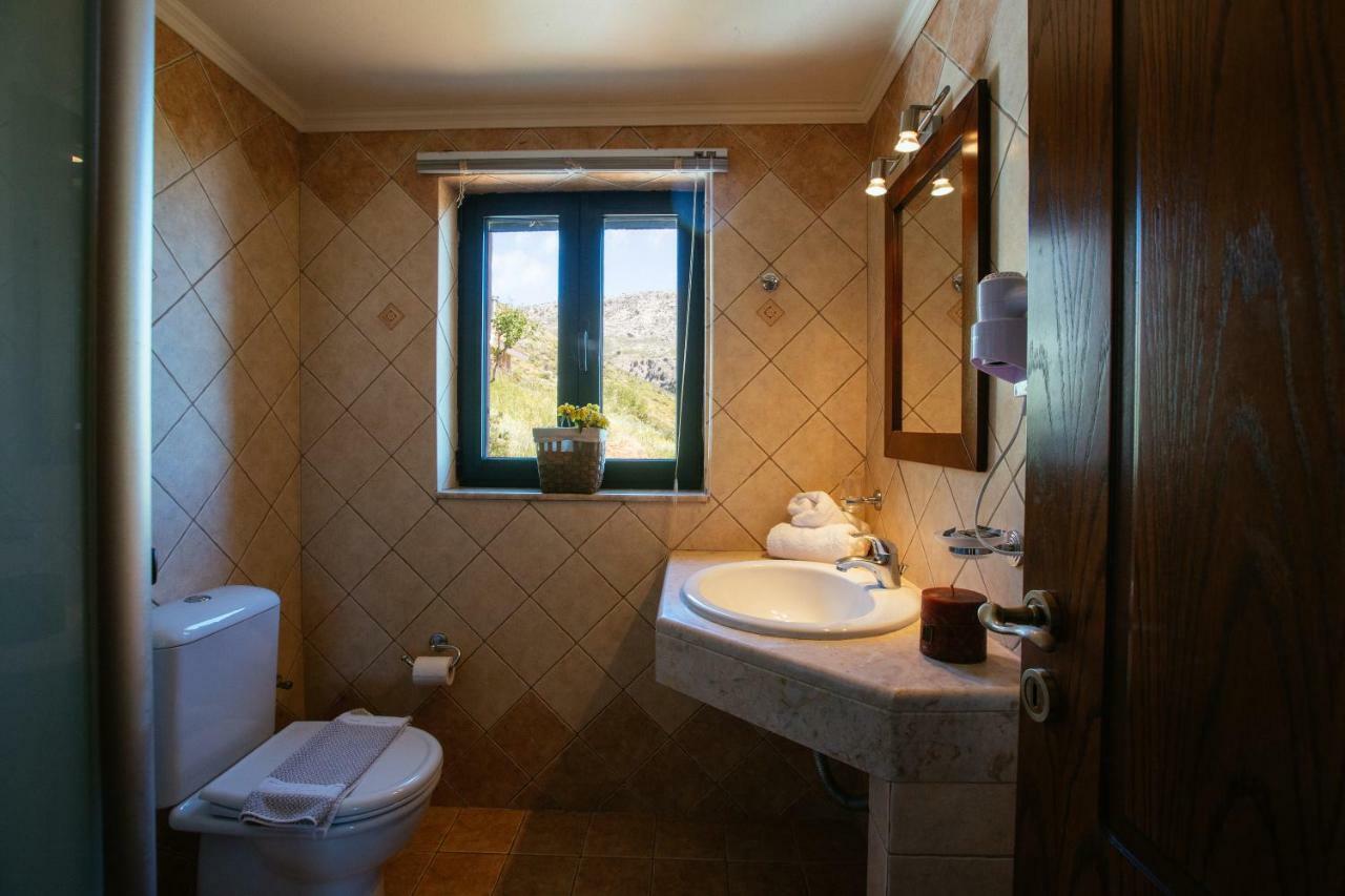 Aetovigla Guesthouse Krousonas  Eksteriør billede