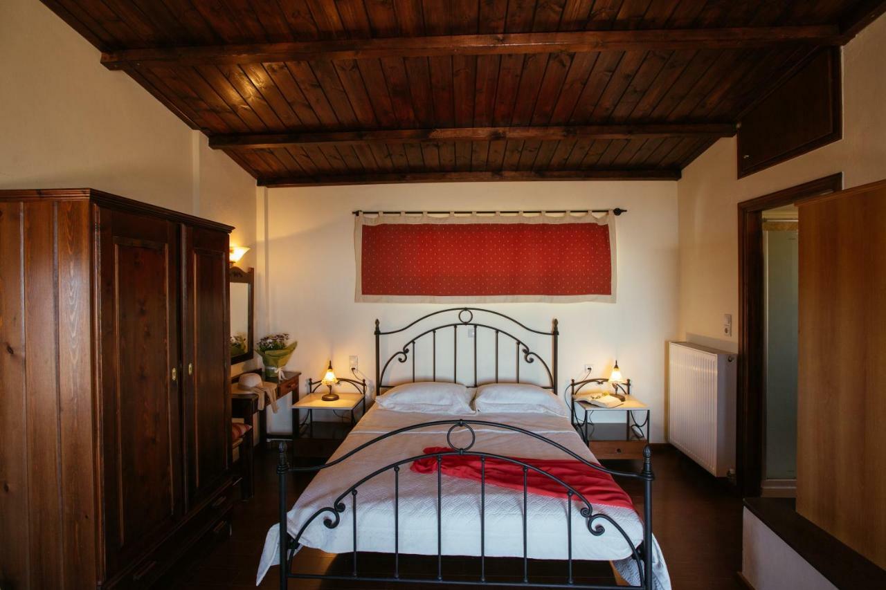 Aetovigla Guesthouse Krousonas  Eksteriør billede